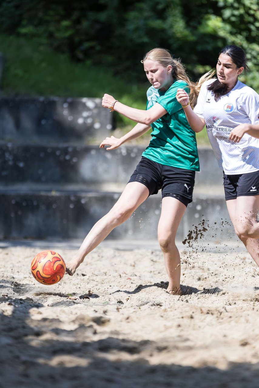 Bild 113 - wBJ/wCJ Beachsoccer Cup